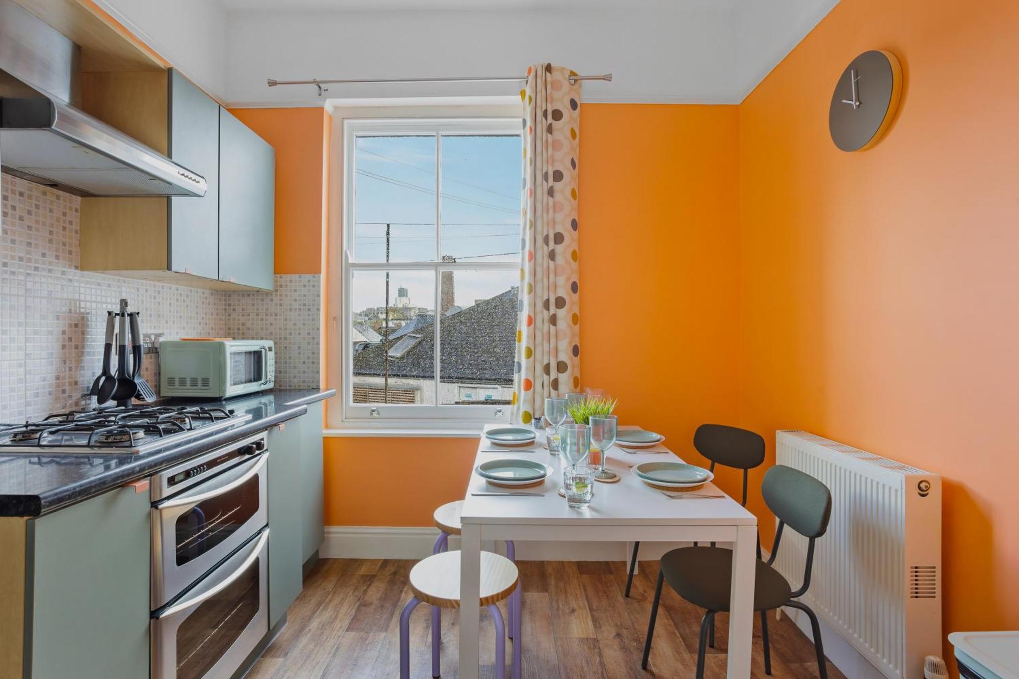 Harbour Court Plymouth - Free Parking - Tucked Away On The Barbican With Courtyard - By Ocean City Retreats Exterior foto