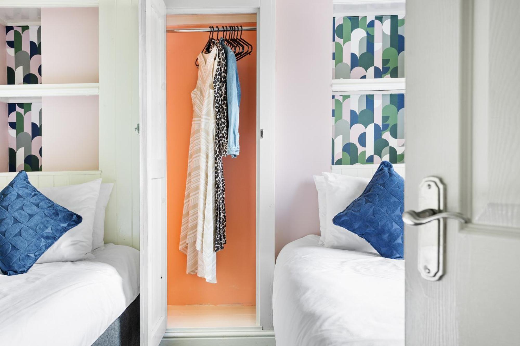 Harbour Court Plymouth - Free Parking - Tucked Away On The Barbican With Courtyard - By Ocean City Retreats Exterior foto